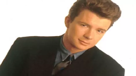 Rick roll worm for iPhone users