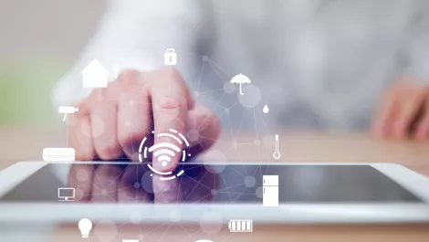 One in five employees download commercially sensitive files onto personal devices