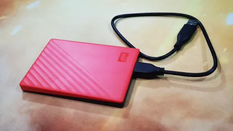 World Backup Day - WD My Passport and Sandisk iXpand Luxe