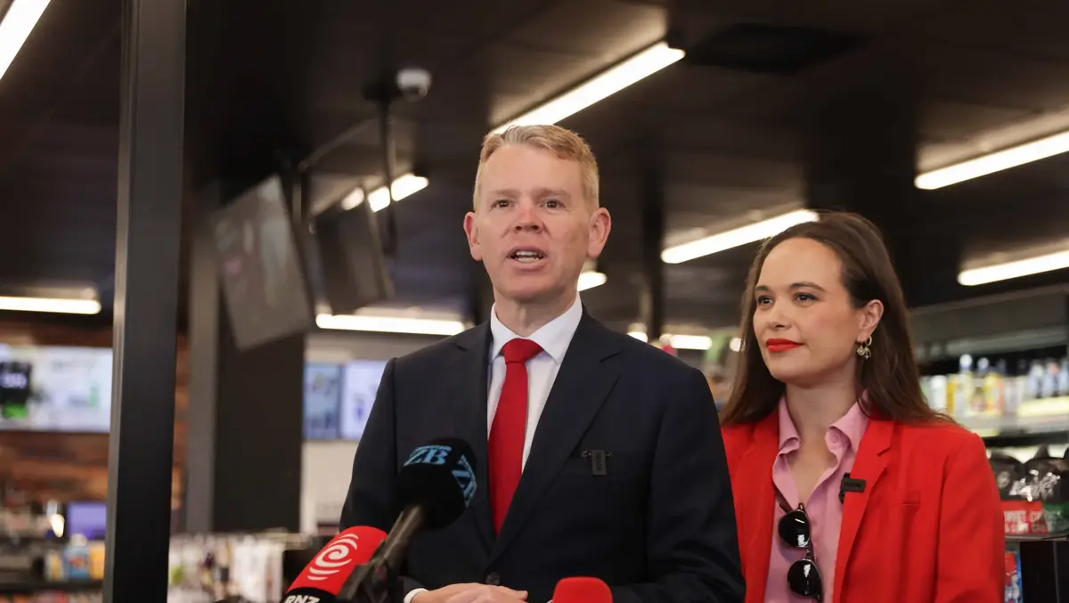 Labour says it will force airlines to show real prices up front